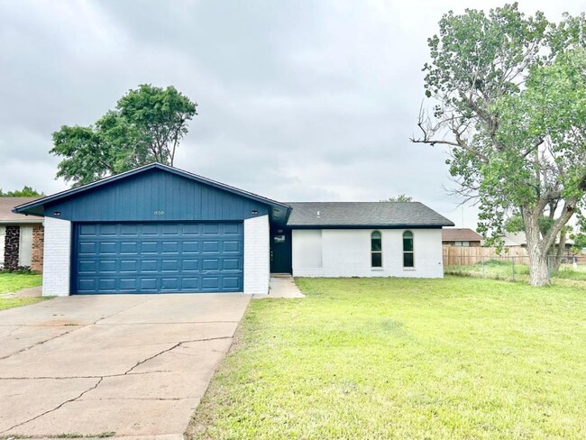 property at 810 SE Caber Cir