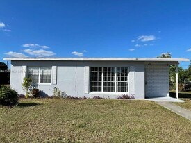 21882 Haines Ave in Port Charlotte, FL - Building Photo