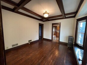 176 Rosedale St in Rochester, NY - Foto de edificio - Building Photo