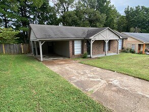 4290 Davidcrest Dr in Memphis, TN - Building Photo - Building Photo