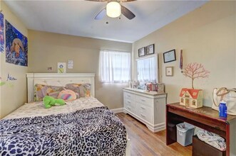 5783 Sharon Dr NW in Norcross, GA - Foto de edificio - Building Photo