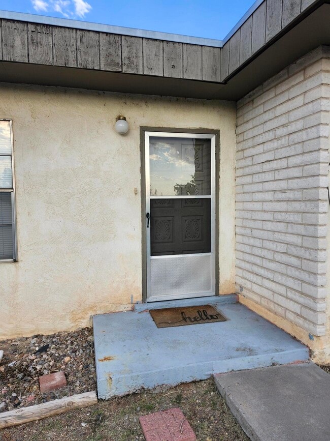 1112 Zena Lona St NE in Albuquerque, NM - Building Photo - Building Photo