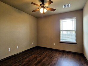 3401 Ashton Dr in Moore, OK - Building Photo - Building Photo