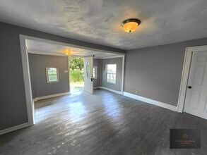 807 S Taft Ave in Indianapolis, IN - Building Photo - Building Photo