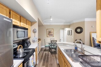 13016 Plantation Park Cir in Orlando, FL - Building Photo - Building Photo