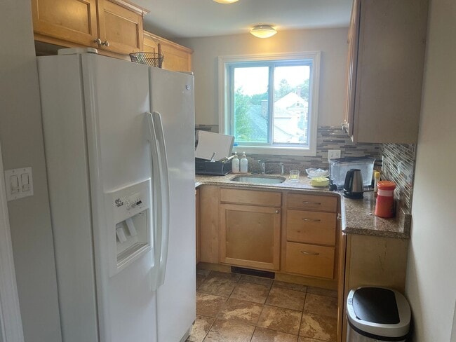 129 Home Ave in Providence, RI - Building Photo - Building Photo