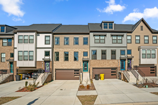 property at 7606 Quartzite Ln