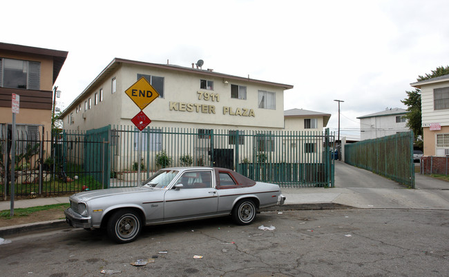 7911 Kester Ave in Van Nuys, CA - Building Photo - Building Photo