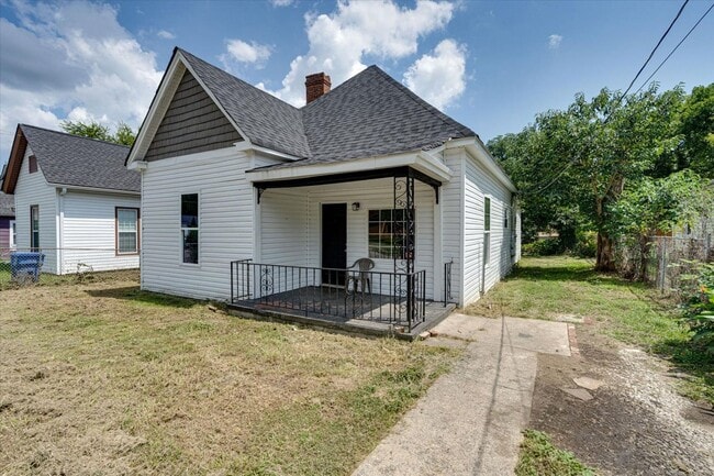 2710 Taylor St in Chattanooga, TN - Building Photo - Building Photo