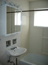 1554 Main St in Marinette, WI - Building Photo - Building Photo