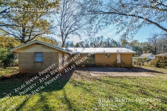 1101 Cardinal Ave in Madison, AL - Foto de edificio - Building Photo