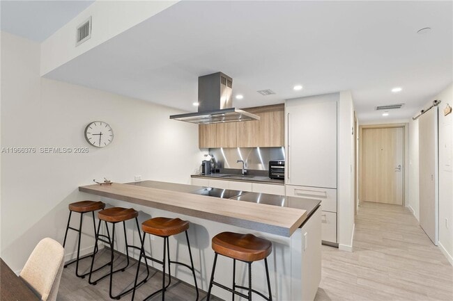 property at 1000 Brickell Plaza