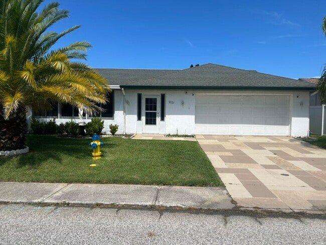 property at 9031 Glen Moor Ln