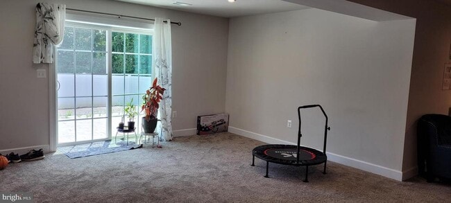 301 Petunia Way in Stafford, VA - Building Photo - Building Photo