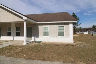 324 S 5th St in Jesup, GA - Building Photo - Building Photo
