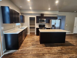 4313 N Centennial Ln in Spokane, WA - Foto de edificio - Building Photo