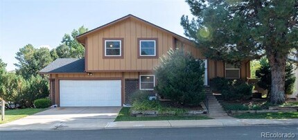 5710 S Kenton Way in Englewood, CO - Building Photo - Building Photo