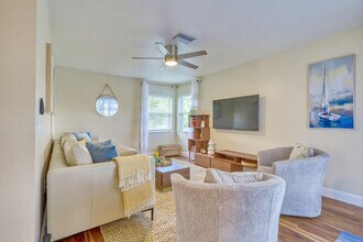 71 Marker Rd in Rotonda West, FL - Building Photo - Building Photo