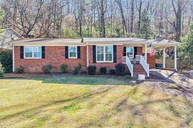 property at 1731 Old Columbiana Rd