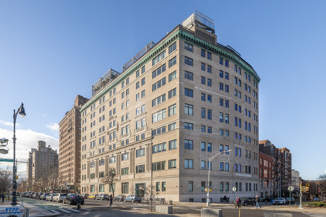 One Prospect Park West