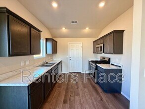 1112 Raven Dr in Claremore, OK - Building Photo - Building Photo