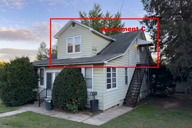 property at 35 3rd Ave