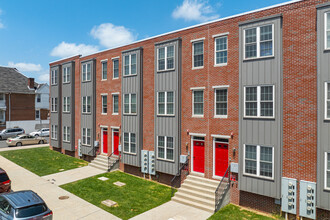 UC Flats in Philadelphia, PA - Building Photo - Building Photo