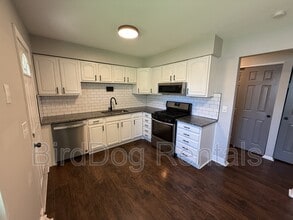 5254 Karl Rd in Columbus, OH - Building Photo - Building Photo
