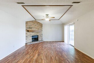 6411 York Dr in Lubbock, TX - Building Photo - Building Photo