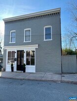 311 5th St SW in Charlottesville, VA - Building Photo