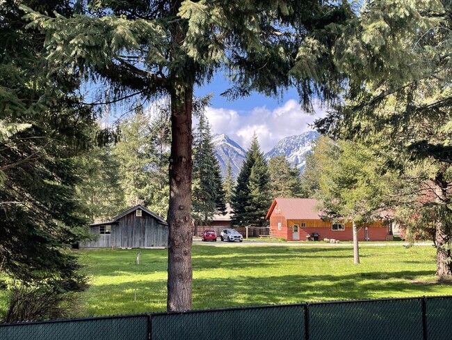property at 9485 E Leavenworth Rd