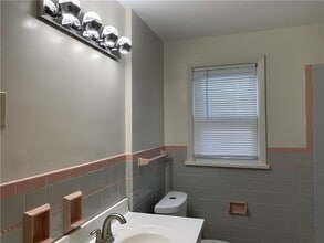 80 Abington Rd in Irondequoit, NY - Building Photo - Building Photo