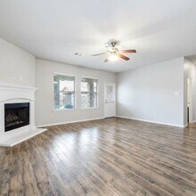 21388 Timber Lodge Ln in Porter, TX - Building Photo - Building Photo