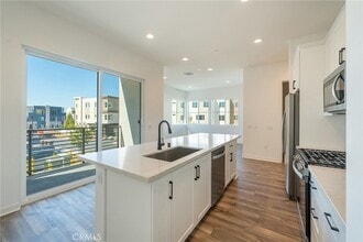 143 Culture in Irvine, CA - Building Photo - Building Photo