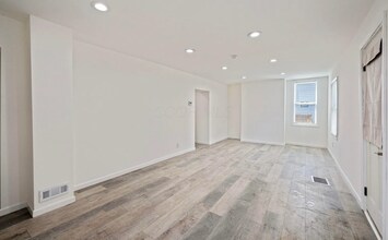 28 S Wheatland Ave in Columbus, OH - Building Photo - Building Photo