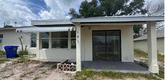 161 6th Ct SW in Vero Beach, FL - Building Photo