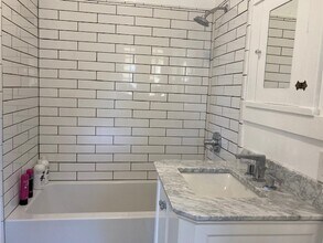 2429 6th St in Santa Monica, CA - Building Photo - Building Photo