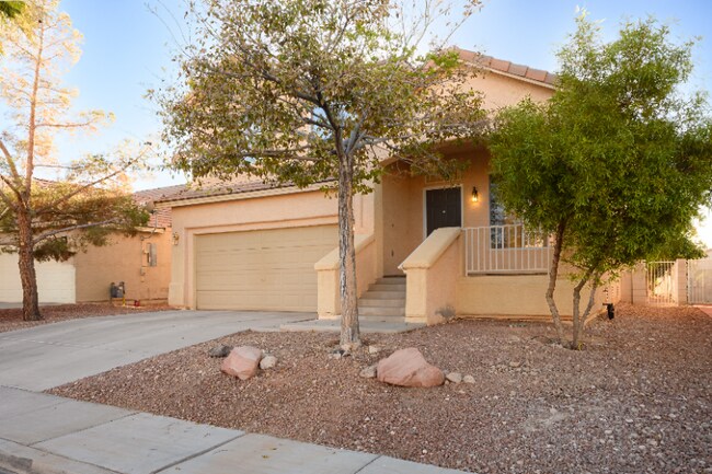 9555 Malvasia Ct in Las Vegas, NV - Foto de edificio - Building Photo