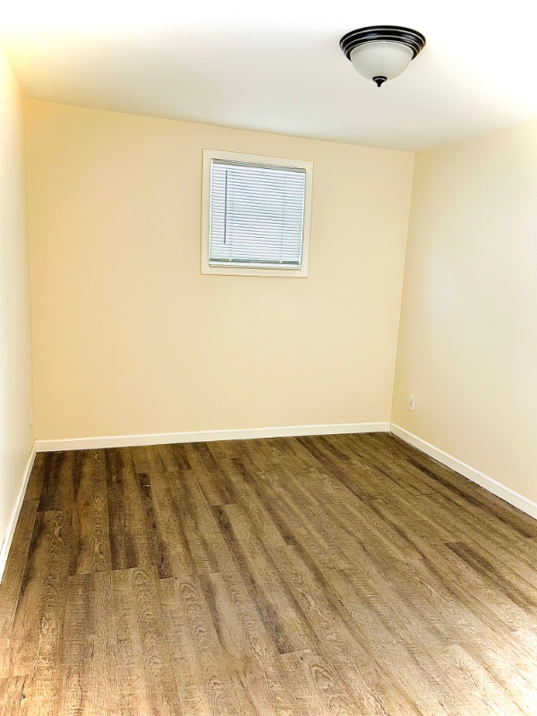 110 W Willow Dr in Roseland, IN - Building Photo - Building Photo