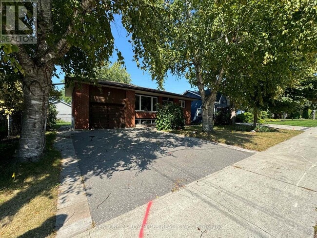 property at 404 Trent St W