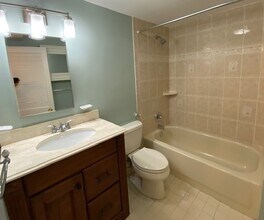 2063 Park Rd NW in Washington, DC - Foto de edificio - Building Photo