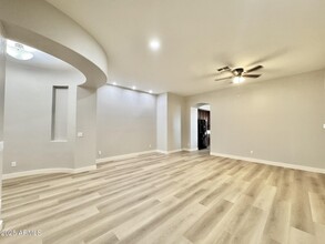4292 E Marshall Ave in Gilbert, AZ - Foto de edificio - Building Photo