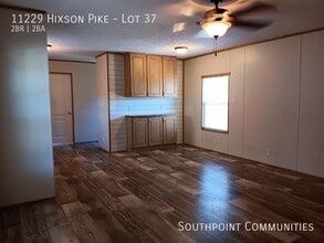 11229 Hixson Pike in Soddy Daisy, TN - Building Photo - Building Photo