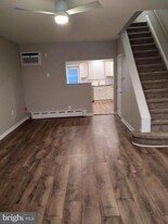 1915 S Galloway St in Philadelphia, PA - Building Photo