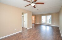 18135 Brooknoll Dr photo'