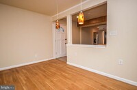 12110 Portree Dr in Rockville, MD - Building Photo - Building Photo