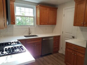 603 Topsfield Rd in Hatboro, PA - Foto de edificio - Building Photo