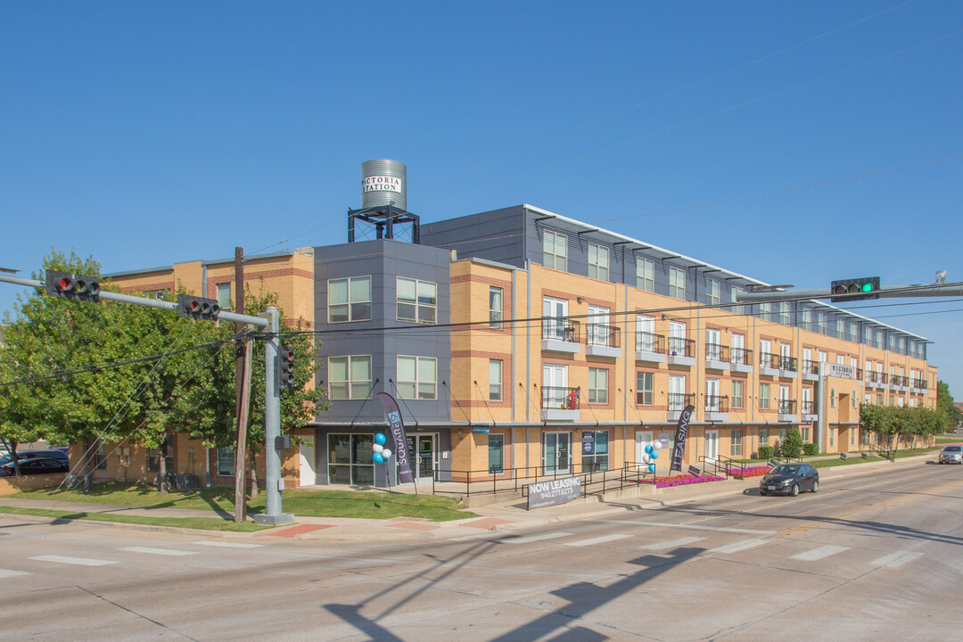 Square9 Apartment Homes in Denton, TX - Building Photo