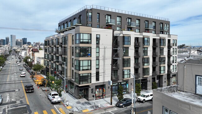 793 S Van Ness in San Francisco, CA - Building Photo - Building Photo