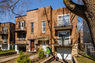 3753 De La Peltrie St in Montréal, QC - Building Photo